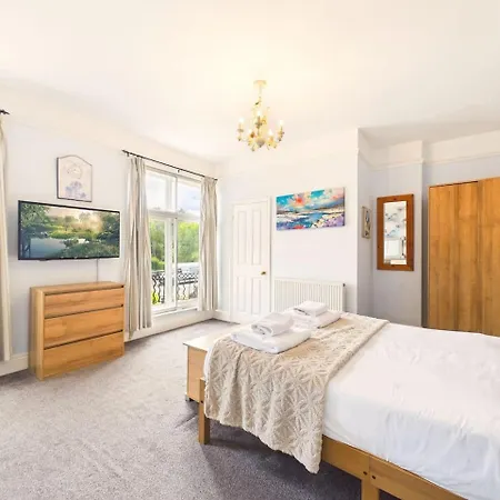 Tatil Evi New Charming Victorian By Signature - Free Parking - Spacious *